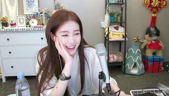 寶媽賺錢軟件是真是假_賺寶媽的錢_寶媽不做微商怎么賺錢