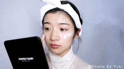 長期化妝與不化妝的皮膚差距_經?；瘖y跟不化妝有何區(qū)別_長期不化妝和化妝的區(qū)別